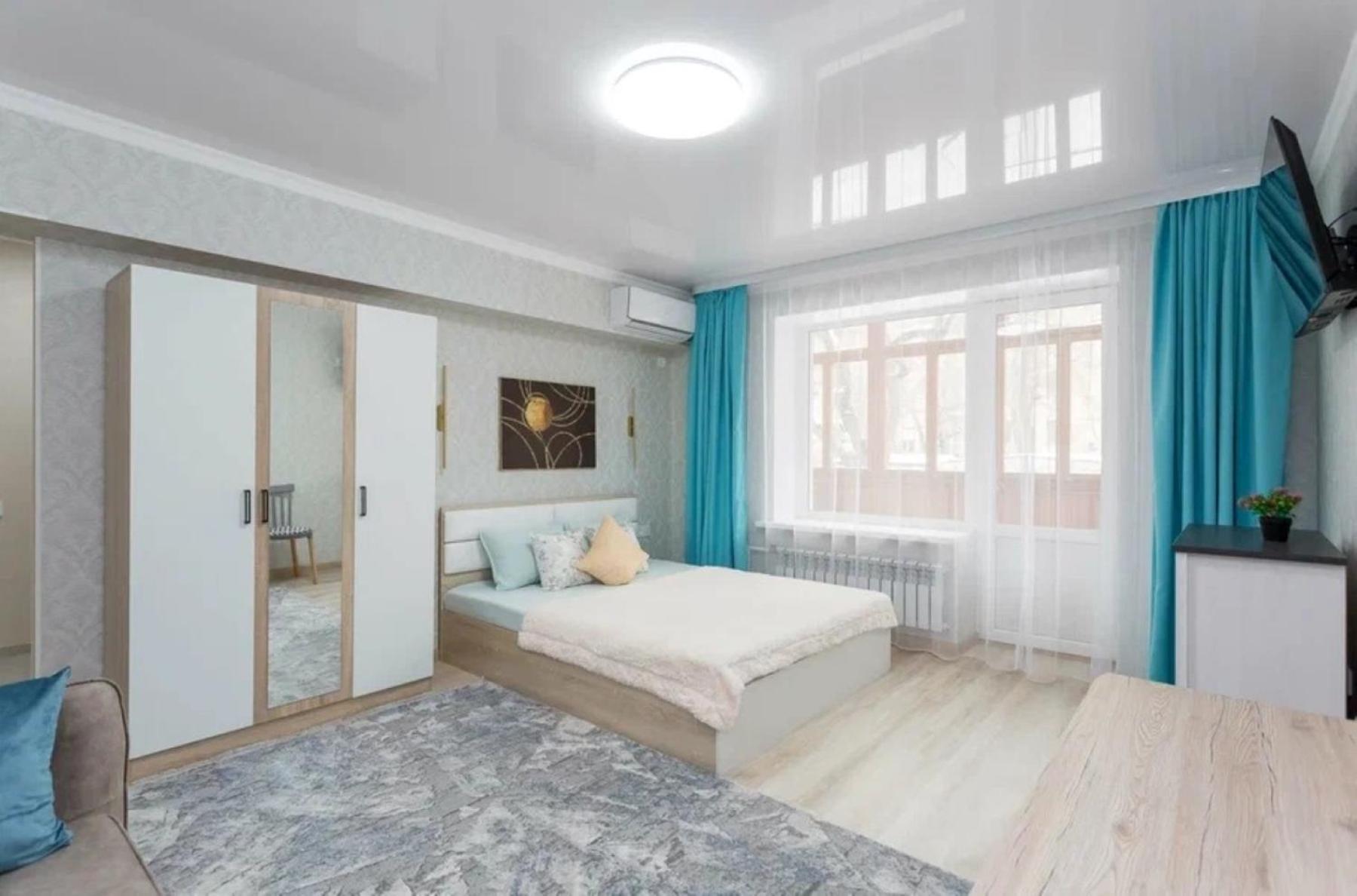 Шикарная Квартира В Золотом Квадрате Almaty Ngoại thất bức ảnh